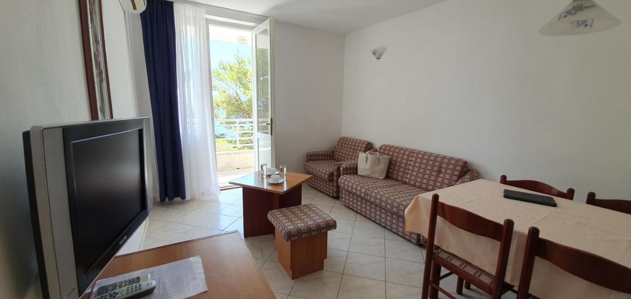 Holiday Village Sagitta - All Inclusive Rogoznica  Esterno foto